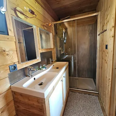 Logis Crozas La Cocotte * Vernines